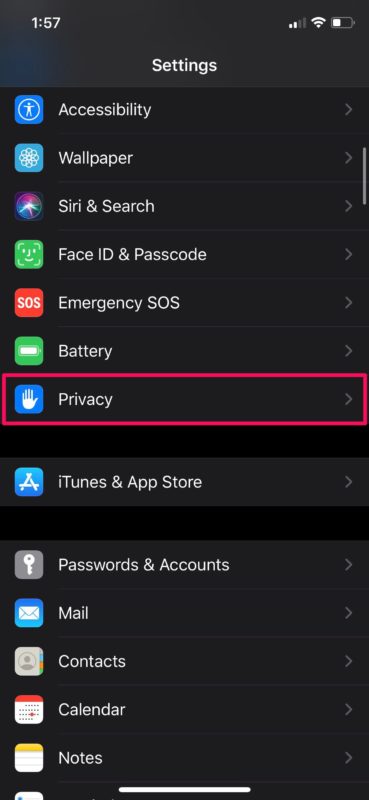 Come gestire le app che accedono ai dati sulla posizione su iPhone