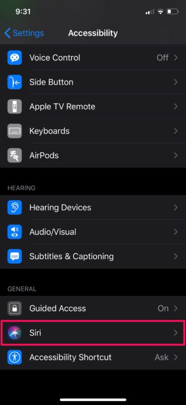 Come fare in modo che Siri risponda alla voce anche se lo schermo dell'iPhone è coperto