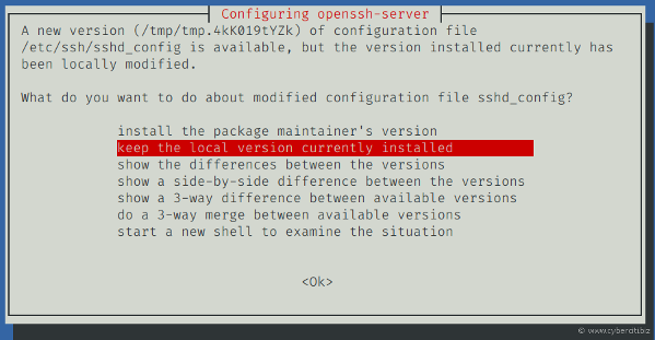 Cosa fare con i file di configurazione di OpenSSH su Debian 11. Sostituirlo o conservarlo