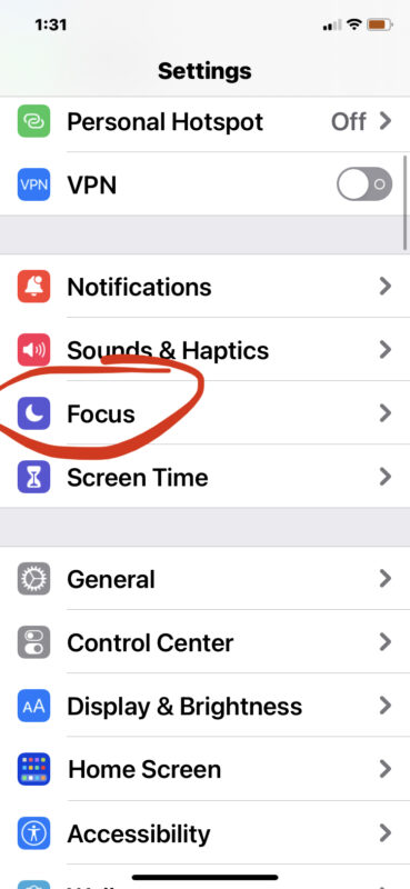Come eliminare le modalità Focus su iPhone