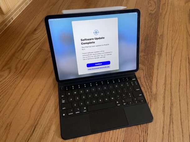 L'aggiornamento iOS e iPadOS consente l'installazione e il download automatici di futuri aggiornamenti software