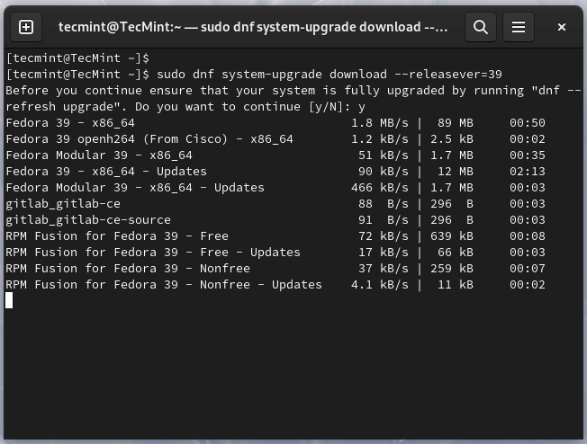 Scarica la versione Fedora 39